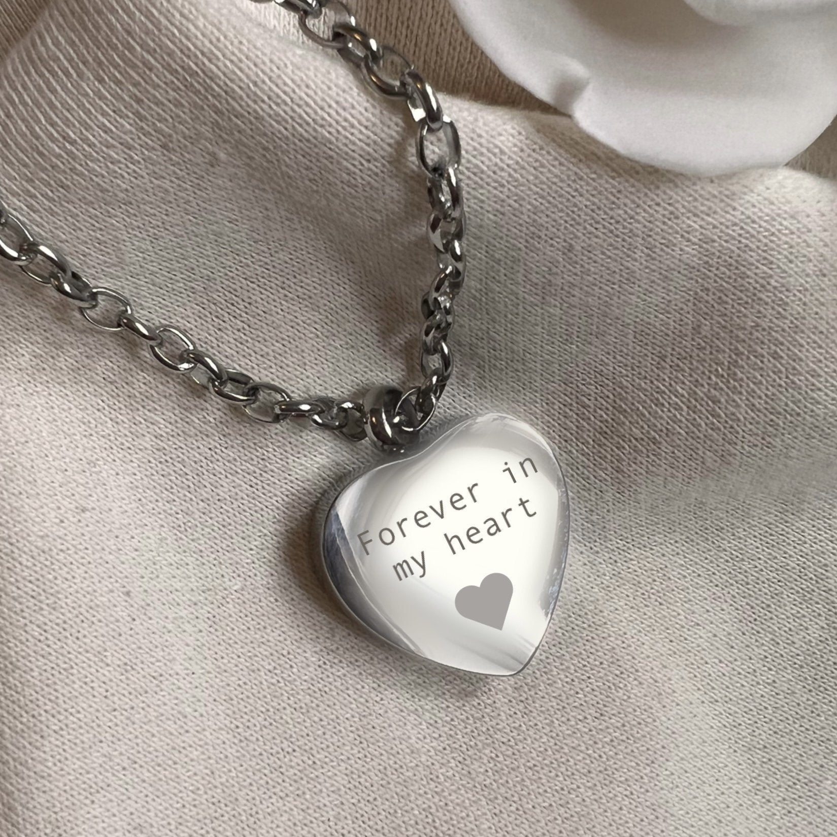Engraved Ashes Jewellery Personalised Cremation Jewellery