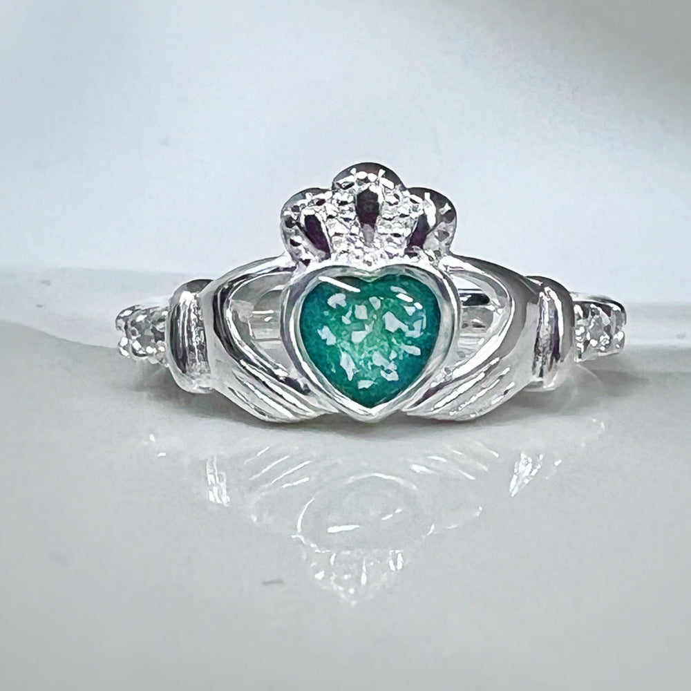 Claddagh ashes ring