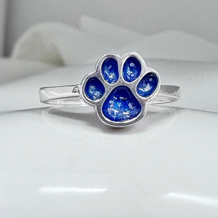 Dainty Pet Paw Memorial Ashes Ring - Nicky Robin Memorial Jewellery