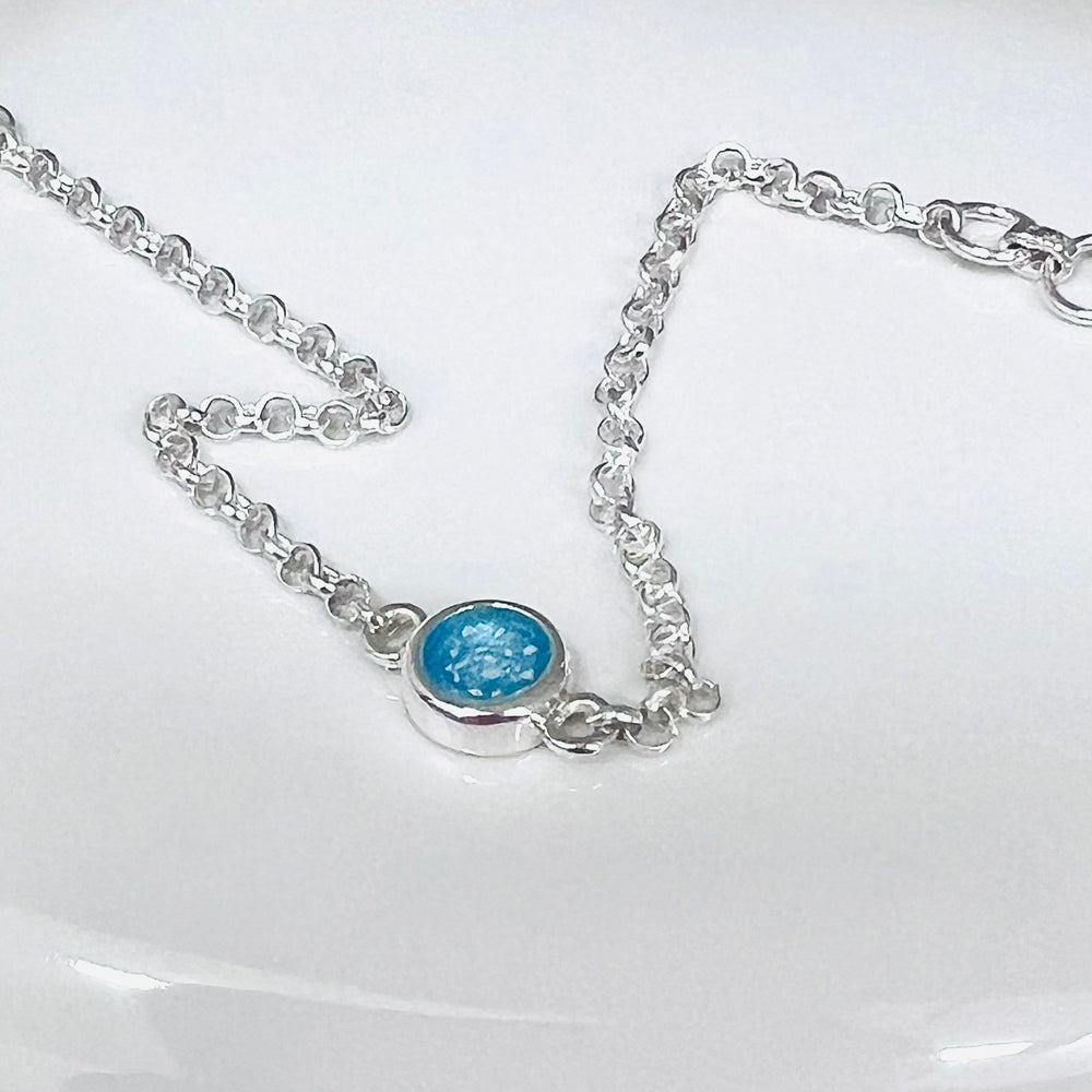 Dainty Round Memorial Ashes Bracelet - Nicky Robin Memorial Jewellery