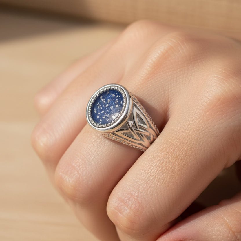 Mens Celtic Round Memorial Ashes Ring - Nicky Robin Memorial Jewellery