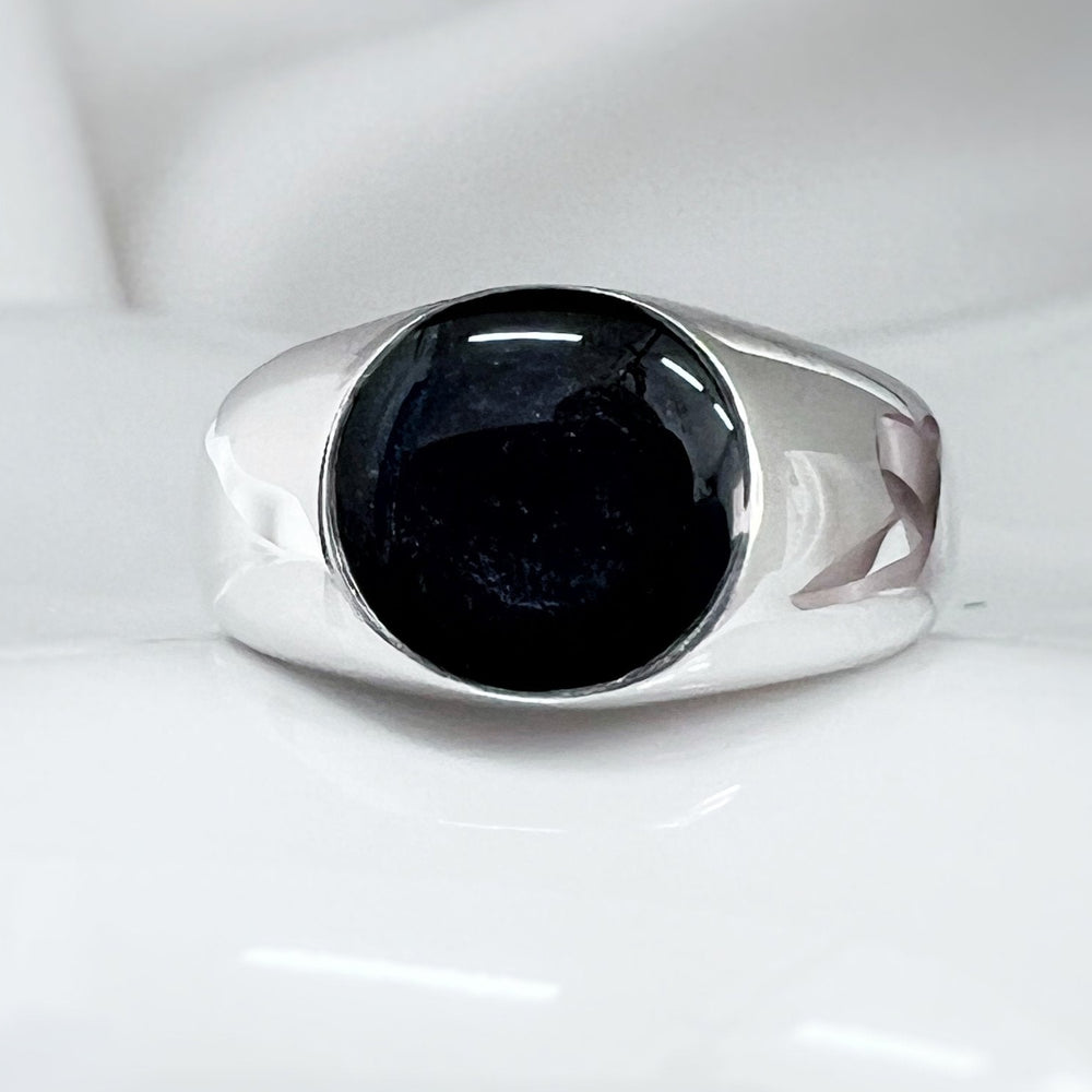 Mens Round Memorial Ashes Signet Ring - Nicky Robin Memorial Jewellery