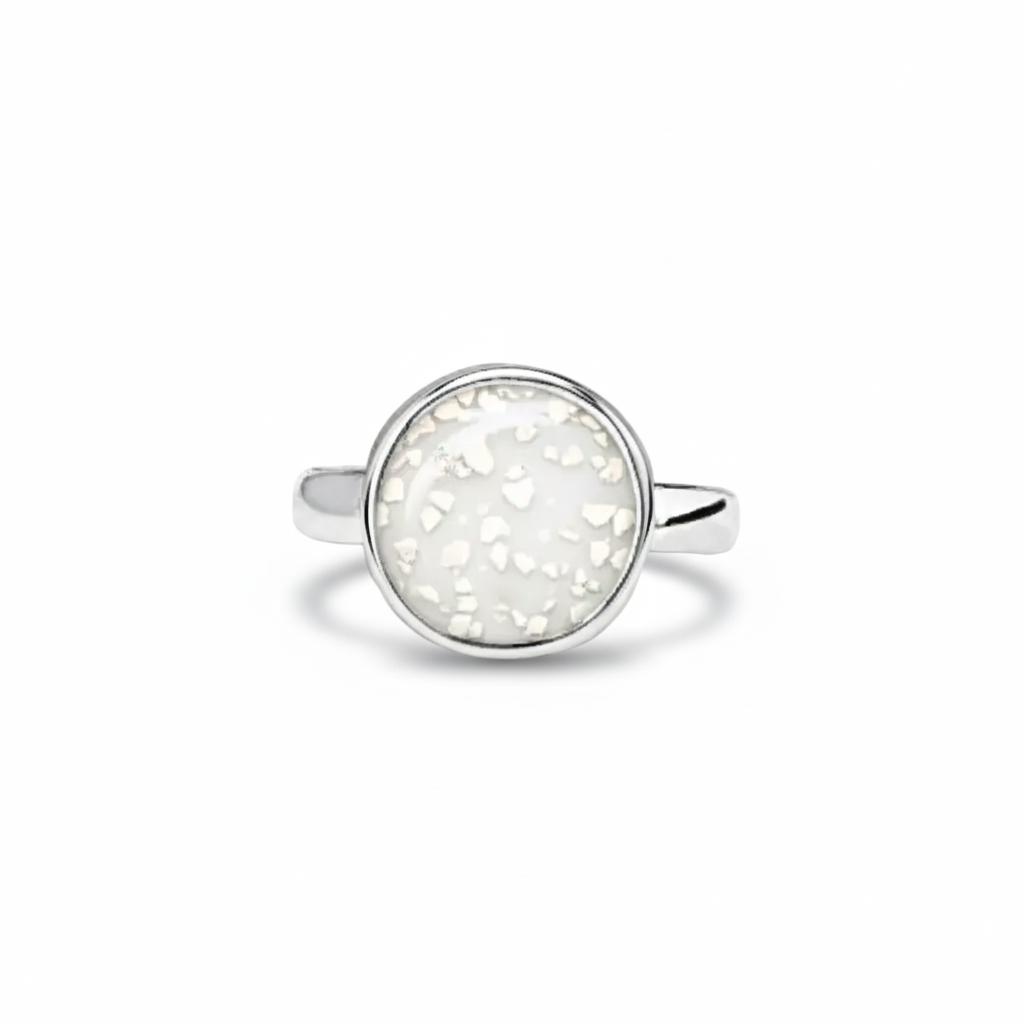 Round Memorial Ashes Ring - Nicky Robin Memorial Jewellery