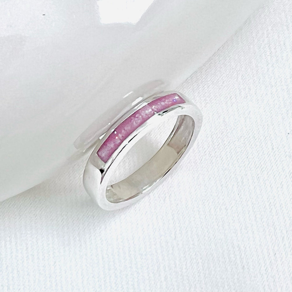 Single Channel Memorial Ashes Ring Band - Nicky Robin Memorial Jewellery
