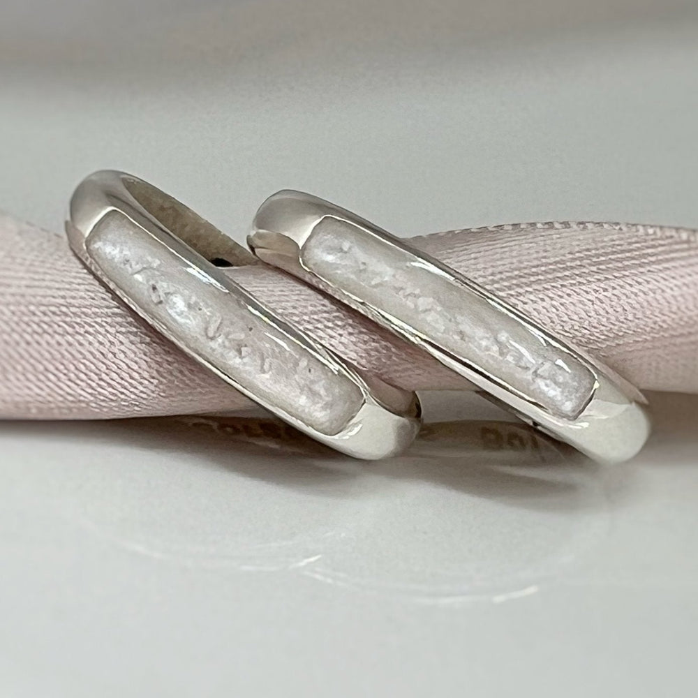 Single Channel Memorial Ashes Ring Band - Nicky Robin Memorial Jewellery