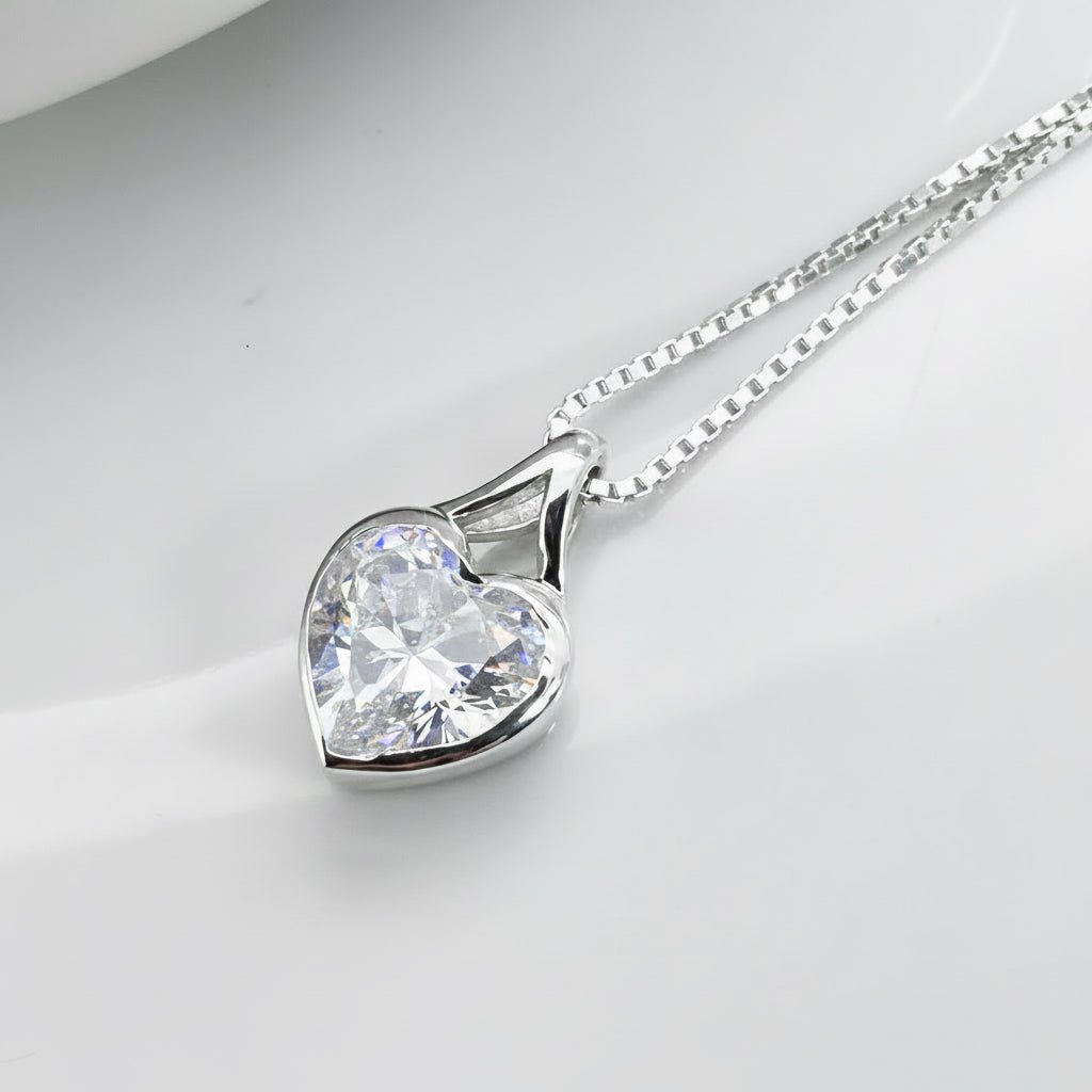 The Elegance Heart Solitaire Ashes Memorial Necklace - Nicky Robin Memorial Jewellery