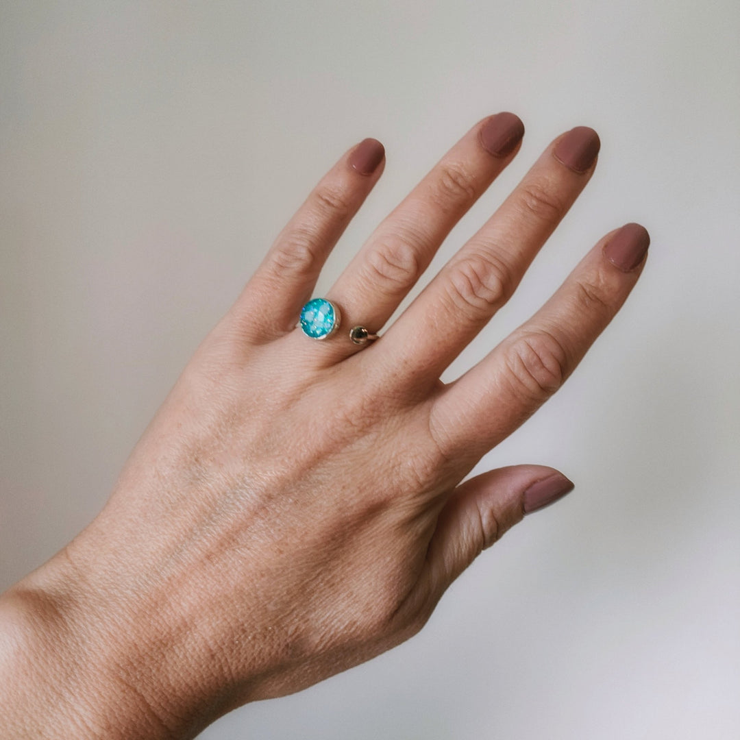 Adjustable Double Circle Memorial Ashes Ring - Nicky Robin Memorial Jewellery